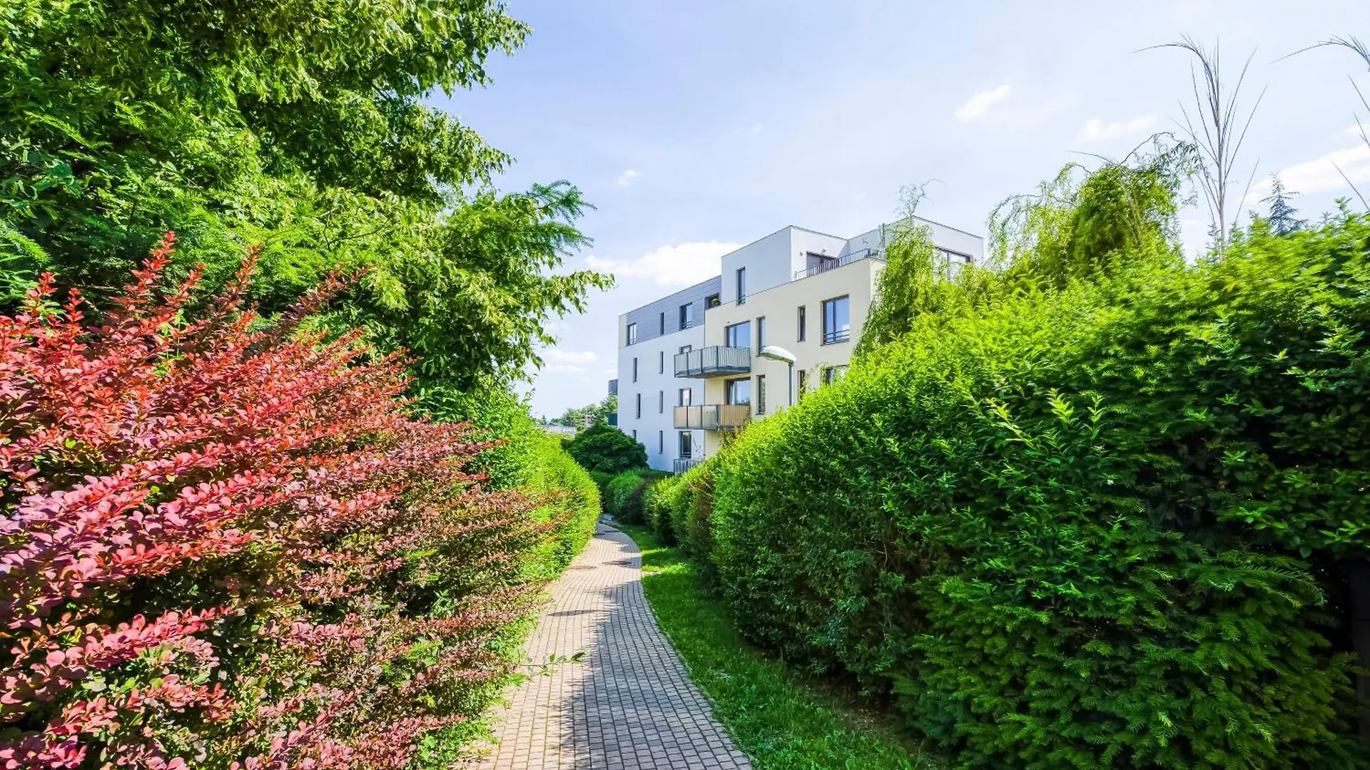 Apartment With Garden In Prague 6