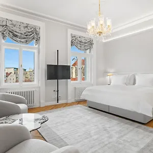Vodickova Luxury דירה